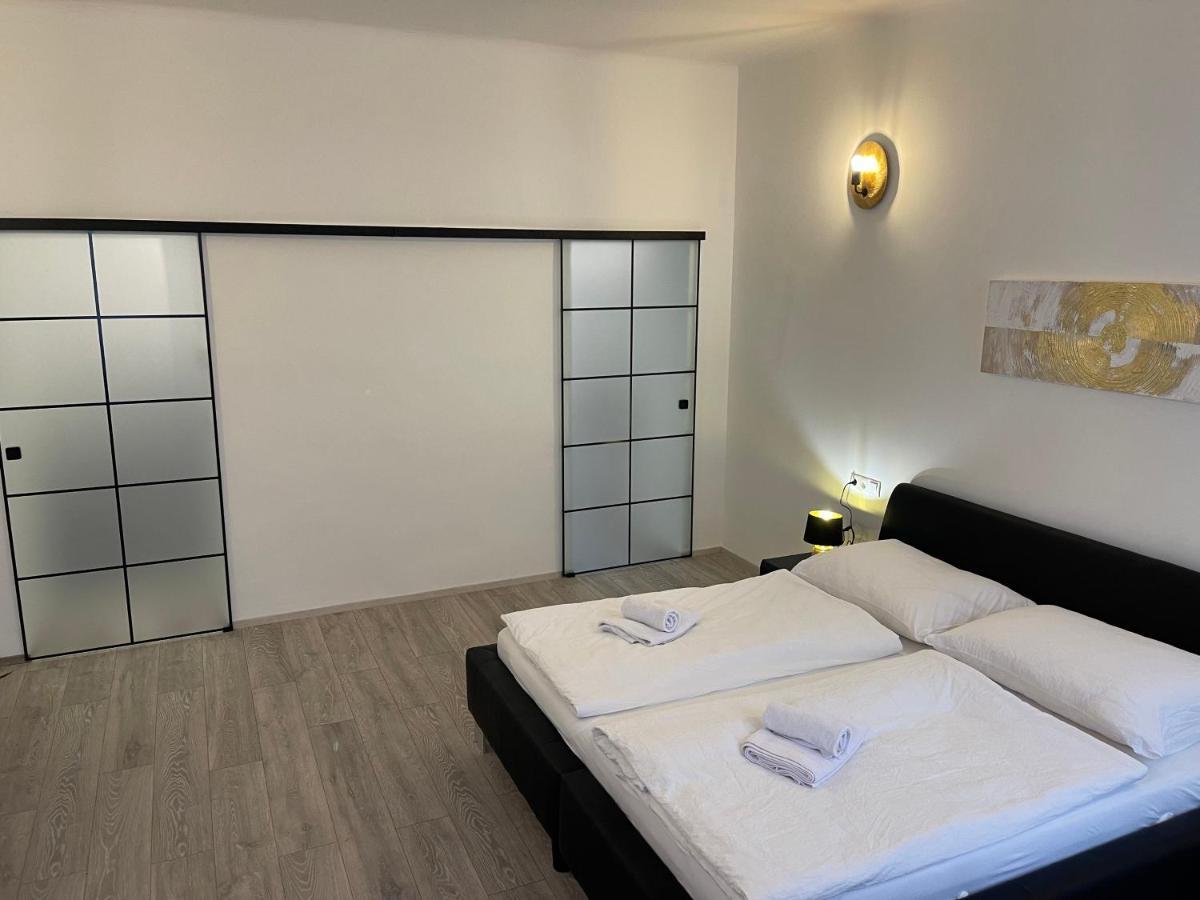 Fancy Apartment In The City Center Viena Exterior foto