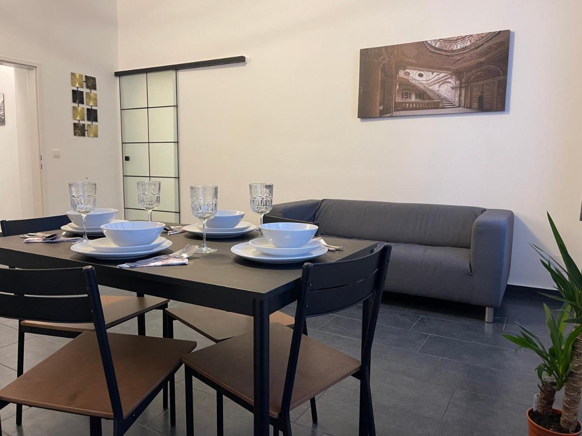 Fancy Apartment In The City Center Viena Exterior foto